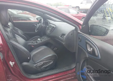 2015 Chrysler 200 S из США, поврежденный, VIN 1C3CCCDG9FN618527